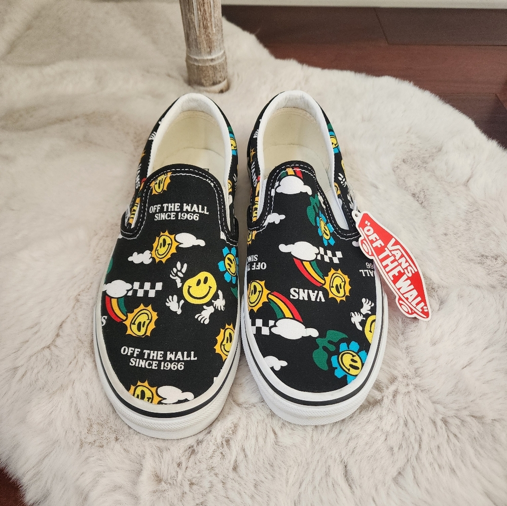Vans Slip-On Shoes with Smiley Faces Graphics. Happy Vibes. Brand New. Size 7. - Picture 2 of 7